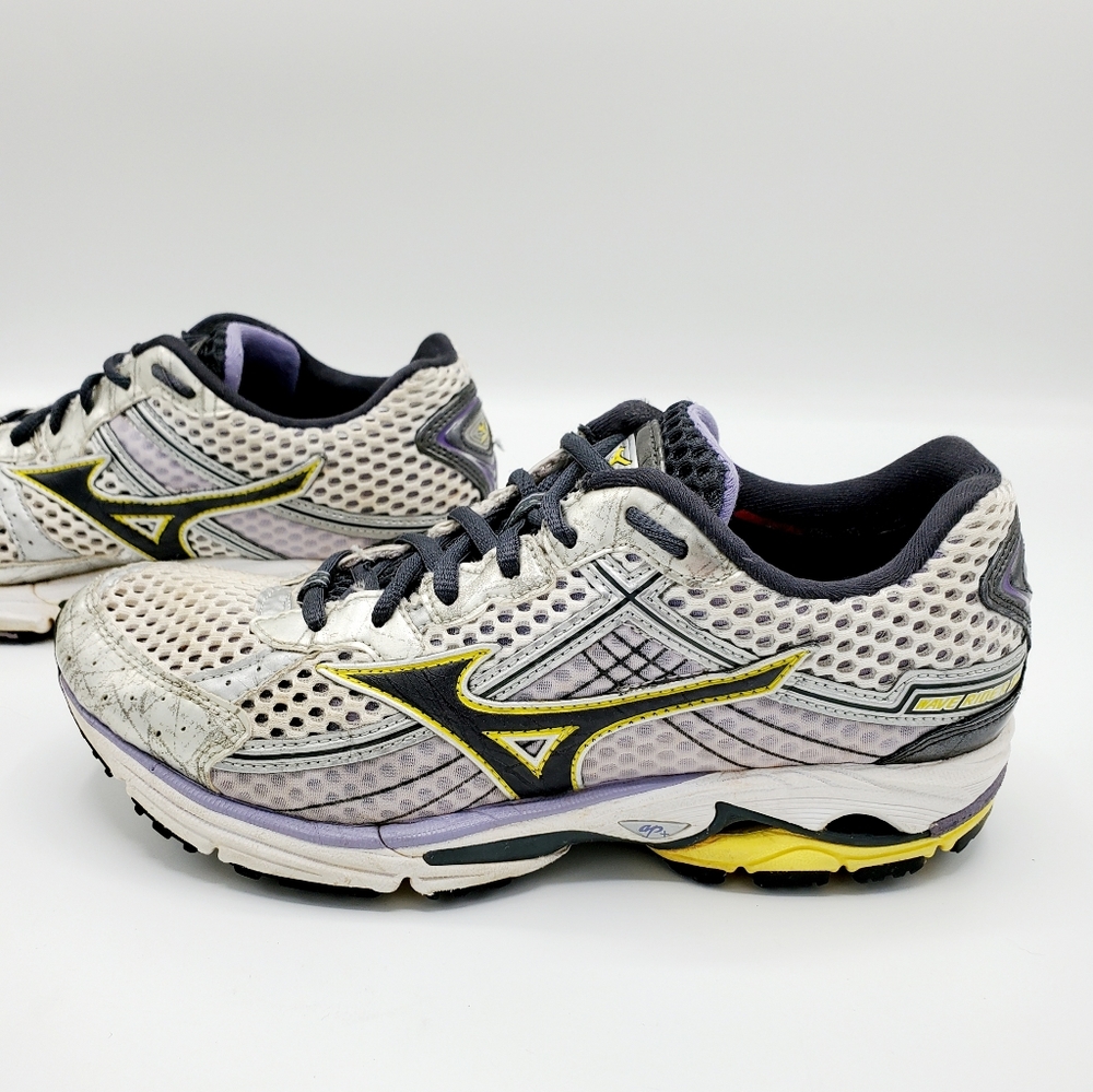 Mizuno Wave Rider 15 Silver & Yellow Running Shoes